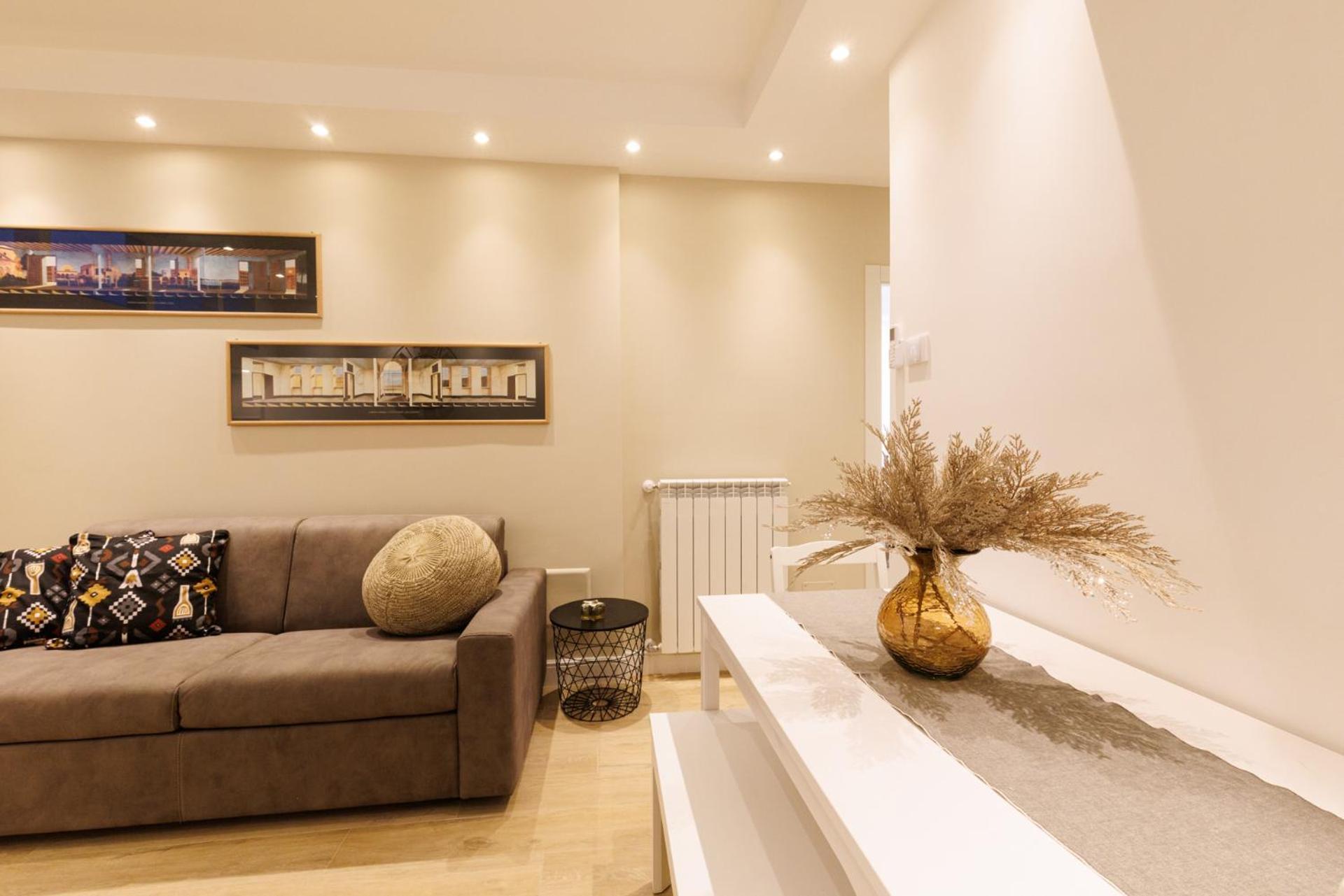 Vaticano Centro Aura D4 * Rom